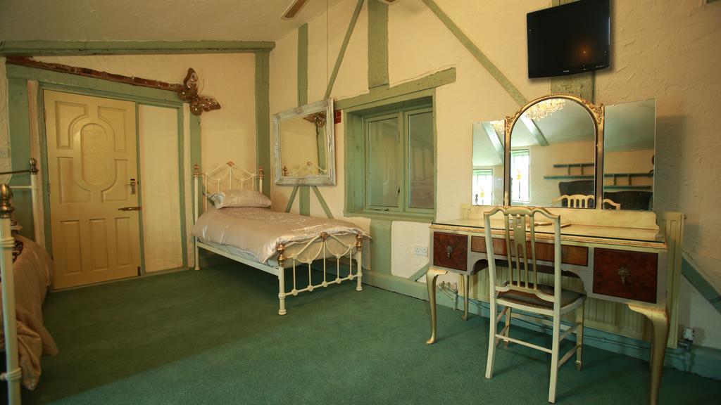 The Edge Accommodation ฮัดเดอร์สฟิลด์ ห้อง รูปภาพ