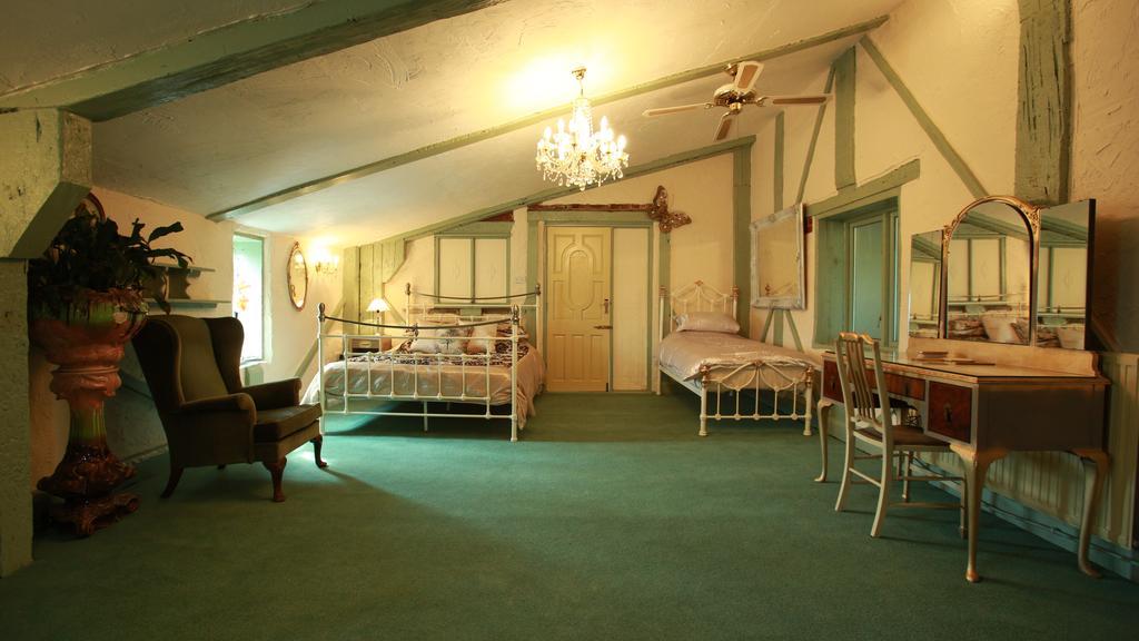 The Edge Accommodation ฮัดเดอร์สฟิลด์ ห้อง รูปภาพ