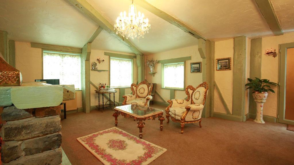 The Edge Accommodation ฮัดเดอร์สฟิลด์ ภายนอก รูปภาพ